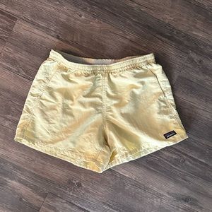 Patagonia Barely Baggie shorts 2.5in